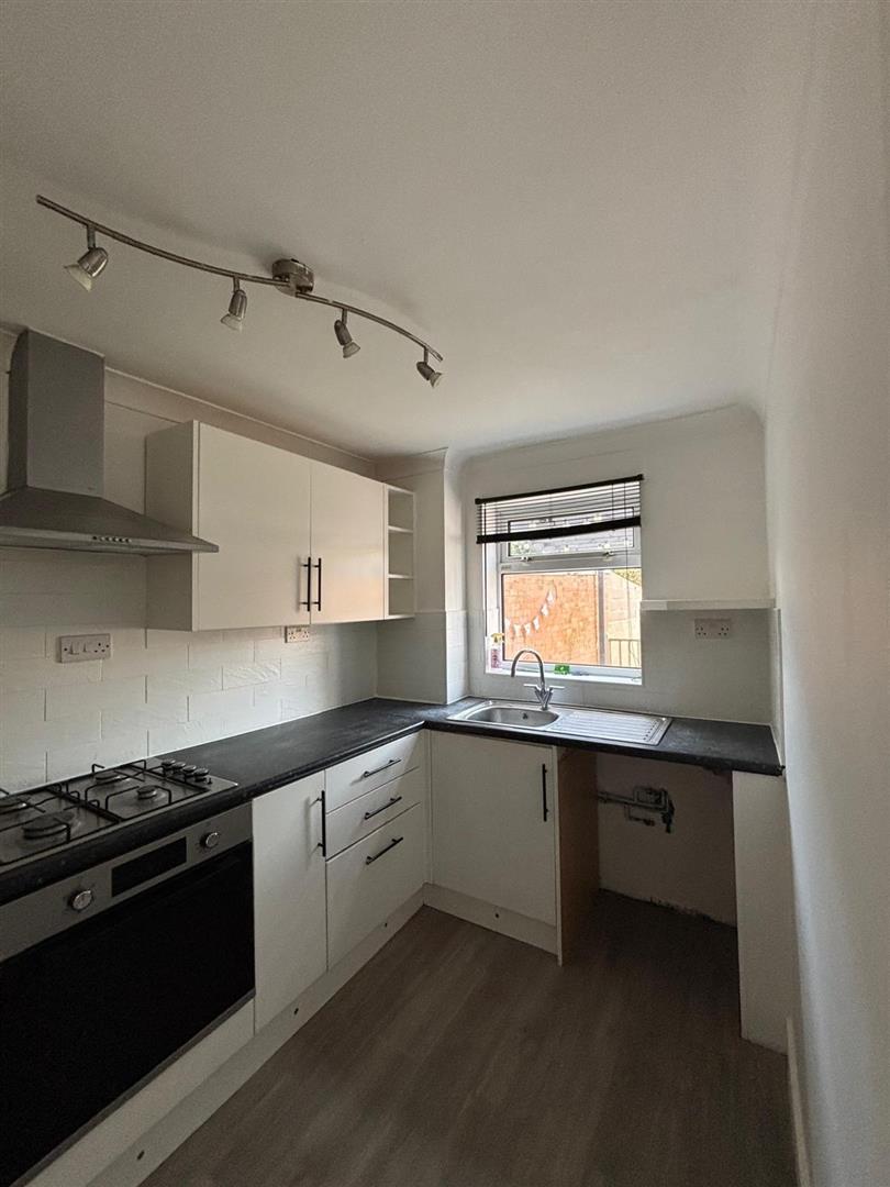 Maes Talcen, Brackla, Bridgend, CF31 2LG